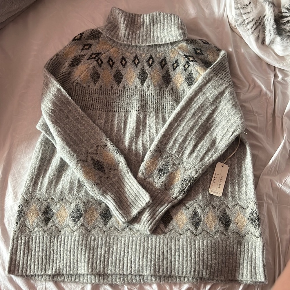 Turtle neck sweater